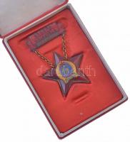 ~1950. "Szakma kiváló dolgozója - Kereskedelmi" Rákosi-címeres zománcozott fém kitüntetés,...