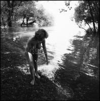 Egészséges, szolid erotika, Menesdorfer Lajos (1941-2005) budapesti fotóművész hagyatékából, 7 db vi...