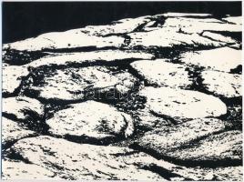 1965 Balogh Gyöngyi: Borostyánkőút (Szombathely), feliratozott, vintage fotóművészeti alkotás, a magyar fotográfia avantgarde korszakából, 17,6x23,7 cm