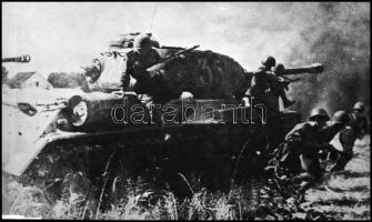 cca 1944-1945 Orosz katonák magyar földön, 13 db NEGATÍV Kotnyek Antal (1921-1990) budapesti fotórip...