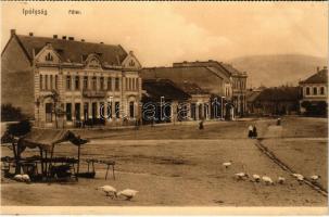 Ipolyság, Sahy; Fő tér, Lengyel szálloda, vendéglő és kávéház, Adler üzlete, piac / main square, hotel, restaurant and café, shops, market (képeslapfüzetből / from postcard booklet)