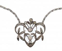 Ezüst (Ag) Szecessziós stílusú kolié. Jelzett. Nettó: 13g, h: 51cm