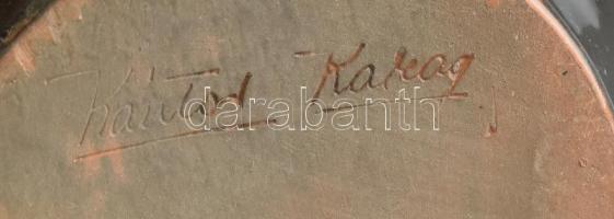 Kántor Karcag, festett, kerámia figurális kínáló, apró csorbákkal, jelzett, m: 12cm d: 22cm