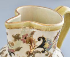 Zsolnay kancsó, kézzel festett, 1885 körül, jelzett, kopott, szájpereménél restaurált, 16x14 cm