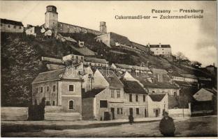 Pozsony, Pressburg, Bratislava; Cukormandli sor, vár / Zuckermandlerlände / street view, castle