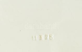 Szecessziós kerámiatálca fém rátéttel, jelzett, d: 34 cm