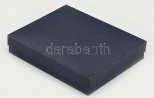 Aranyozott bizsu garnitúra, nyaklánc és klipszes fülbevaló pár. Jelzett, kartondobozban., 1980 körül