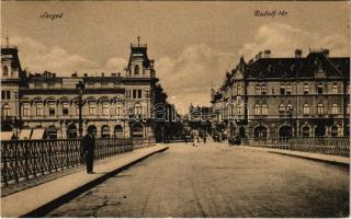 1918 Szeged, Rudolf tér, Fehn Gyula és társai üzlete. Vasúti levelezőlapárusítás 61. 1918.