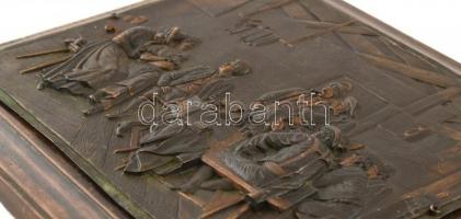 Mulatozók. Bronz dombormű, zománc díszítéssel, fa keretben. 21x15 cm