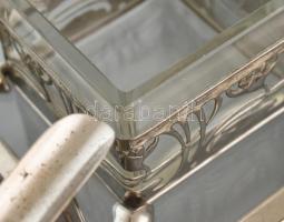 Szecessziós asztali kínáló készlet. Krómozott fém, üveg. 42x16 cm. Szép állapotban, üvegbetéten nagy...