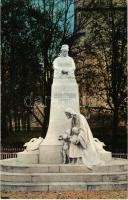 Rozsnyó, Roznava; Andrássy Franciska szobor az őrtoronnyal / statue and watch tower