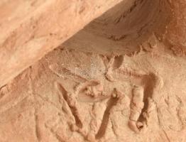 Benczédi Sándor (1912-1998): Szerelem. Égetett agyag, kopott, jelzett, m: 20 cm