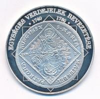 DN "A magyar nemzet pénzérméi - Egységes verdejelek bevezetése 1740-1780" Ag emlékérem tan...