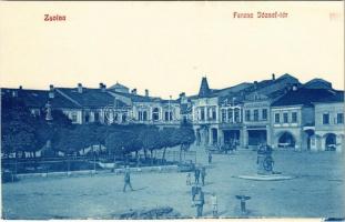 Zsolna, Sillein, Zilina; Ferenc József tér, Melczer üzlete. Glasel S. kiadása / square, shops