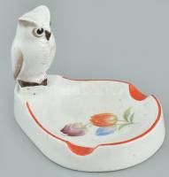 Drasche jelzés nélkül: baglyos hamutál, festett porcelán, apró mázhibákkal, vaspöttyökkel. m: 8 cm