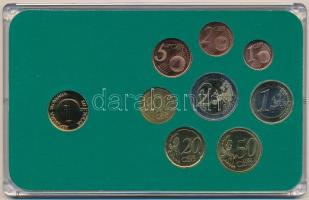 Szlovénia 2007-2009. 1c-2E (8xklf) forgalmi szett + 2000. 1T aranyozott érme műanyag tokban T:1,1-  Slovenia 2007-2009. 1 Cent - 2 Euro (8xdiff) coin set + 2000. 1 Tolar gilt coin in plastic case C:UNC,AU