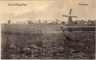 Kiskunfélegyháza, Szélmalom. Vesszősi József kiadása / windmill (képeslapfüzetből / from postcard booklet)