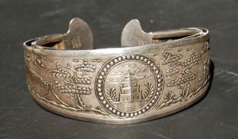 Dekoratív Vietnámi ezüst Ag karkötő 29,3g