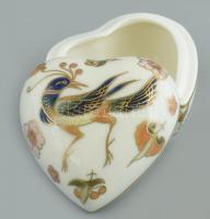Zsolnay Főnix mintás szív alakú bonbonniere, kézzel festett, jelzett, hibátlan, 7x6x4,5 cm