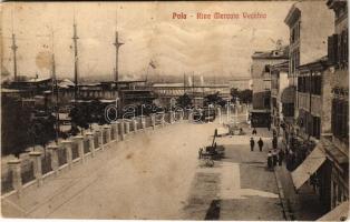 1914 Pola, Pula; Riva Mercato Vecchio. Edit. M. Bilus & Rosanda / Régi piac, villamos / street view, tram, old market (fl)