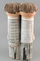 Kiss Roóz Ilona (1920-2010): Kórusban, mázas kerámia, kézzel festett, jelzett, hibátlan, m: 33cm