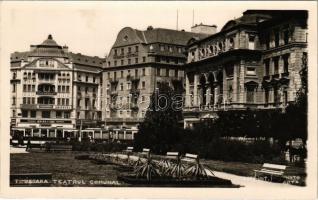 Temesvár, Timisoara; színház, szálloda, Bánáti bankegyesület, Böhm, Schenker és Társa, Weisz és társa, Kecskeméti üzlete, Berdach fogászata / Pension Central Teatrul comunal / theatre, shops, hotel, bank, dentist. Photo Arta