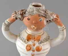Kiss Roóz Ilona (1920-2010): Csárdás lány, mázas kerámia, kézzel festett, jelzett, hibátlan, m: 36cm
