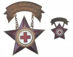 ~1970-1980. Magyar Vöröskereszt Kiváló Dolgozója zománcozott, aranyozott kitüntetés, miniatűrrel, tokban T:2