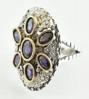 Ezüst(Ag) lila kövekkel díszített ékszerszett, fülbevaló, gyűrű (méret: 56), bruttó: 23,8 g