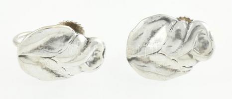 Ezüst(Ag) rózsabimbós fülbevalópár, jelzett, h: 1,8 cm, nettó: 3,58 g