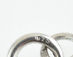 Ezüst(Ag) virágos ékszerszett, nyaklánc és fülbevalópár, jelzett, bruttó: 8,68 g