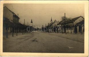 1955 Mezőberény, utca. photo