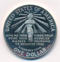 Amerikai Egyesült Államok 1986S 1$ Ag "Szabadság-szobor" T:PP
USA 1986S 1 Dollar Ag &quot...