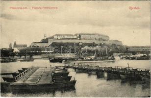 Újvidék, Novi Sad; Pétervárad vár, hajóhíd, gőzhajó. Urbán Ignác kiadása / Festung Peterwardein / Petrovaradin castle, pontoon bridge, steamship (EK)