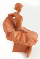 Kligl Sándor (1945): Balerina.Terrakotta. Jelzett. Hibátlan. m: 28 cm
