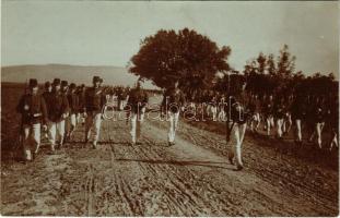 Katonák útban a gyakorlótér felé / Austro-Hungarian K.u.K. military, soldiers on their way to the training grounds. photo
