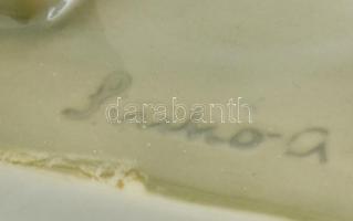 Zsolnay bika, kézzel festett, jelzett, (tervező:Sinkó András), hibátlan, m:15 cm, h:31 cm