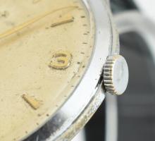 Doxa Jumbo 1958. kissé pettyes számlappal, új bőr szíjjal, működő állapotban, hozzá gyári doboz d: 3...