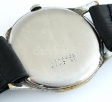 Doxa Jumbo 1958. kissé pettyes számlappal, új bőr szíjjal, működő állapotban, hozzá gyári doboz d: 3...