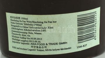 Kínai Jin fun rizsbor kerámia palackban. Bontatlan 1,5l