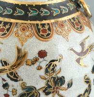 Terebess virág mintás váza, kézzel festett, kopott, jelzett, m: 35 cm