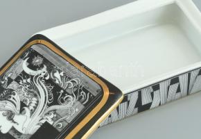 Hollóházi, Szász Endre, 4 db porcelán. Váza m: 20 cm, tálka d: 8 és 15,5cm, bonbonniere 13x9cm. Apró...