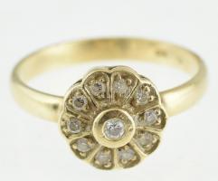 Arany (Au/14k) Cirkóniával ékített gyűrű, jelzett, bruttó: 3,5g, m: 57