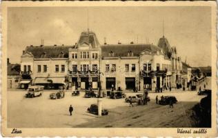 1943 Léva, Levice; Városi szálloda, autóbusz, automobilok / hotel, automobiles, autobus (EB)