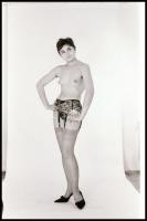 cca 1973 Profi modell a csábításban, 10 db vintage NEGATÍV, 36x24 mm