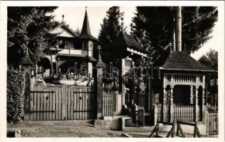 1941 Szováta, Sovata; Bernády villa, székelykapu. Körtesi Károly fényképész felvétele és kiadása / villa, Székely gate