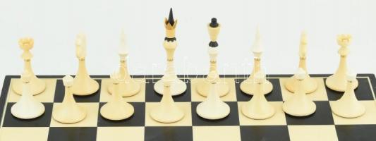 Sakk készlet, igényes szovjet műanyag 41x41 cm