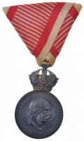 1914. Ezüst Katonai Érdemérem ezüstözött bronz kitüntetés, a katonai érdemkereszt szalagján T:1-,2 NMK 243.
