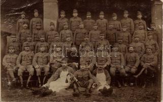 WWI Austro-Hungarian soldiers group photo (EB)