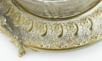 Dzsem kínáló. Historizáló réz, üveg betéttel (kis sérüléssel) m:24 cm